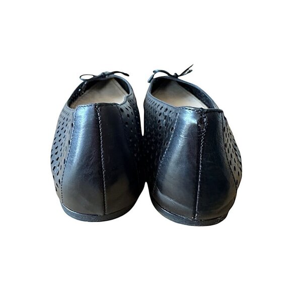 Prada Pointed Toe Flats, Black Perforated Leather, Size 39 EU, dust bag - Picture 10 of 15